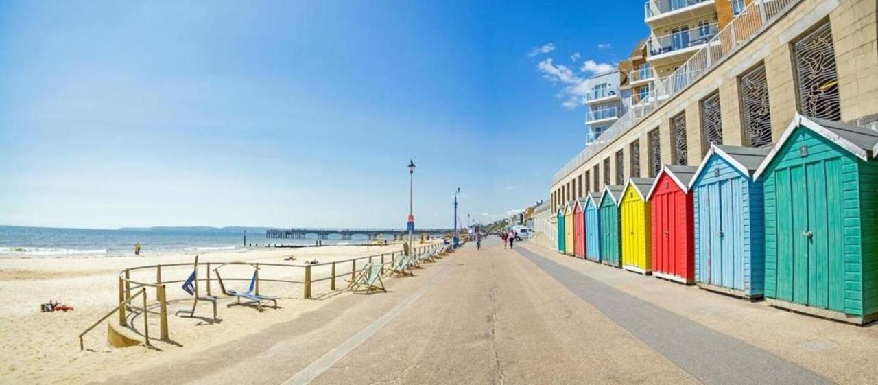 Flat-B, 4 Adults, 20 Mins To Beach, Netflix, Wifi, Sleeps 4 Adults Борнмът Екстериор снимка